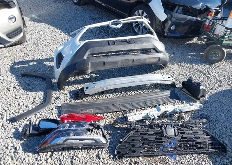 2022 Toyota Rav4 Xle from USA, damaged, VIN 4T3RWRFV3NU077185